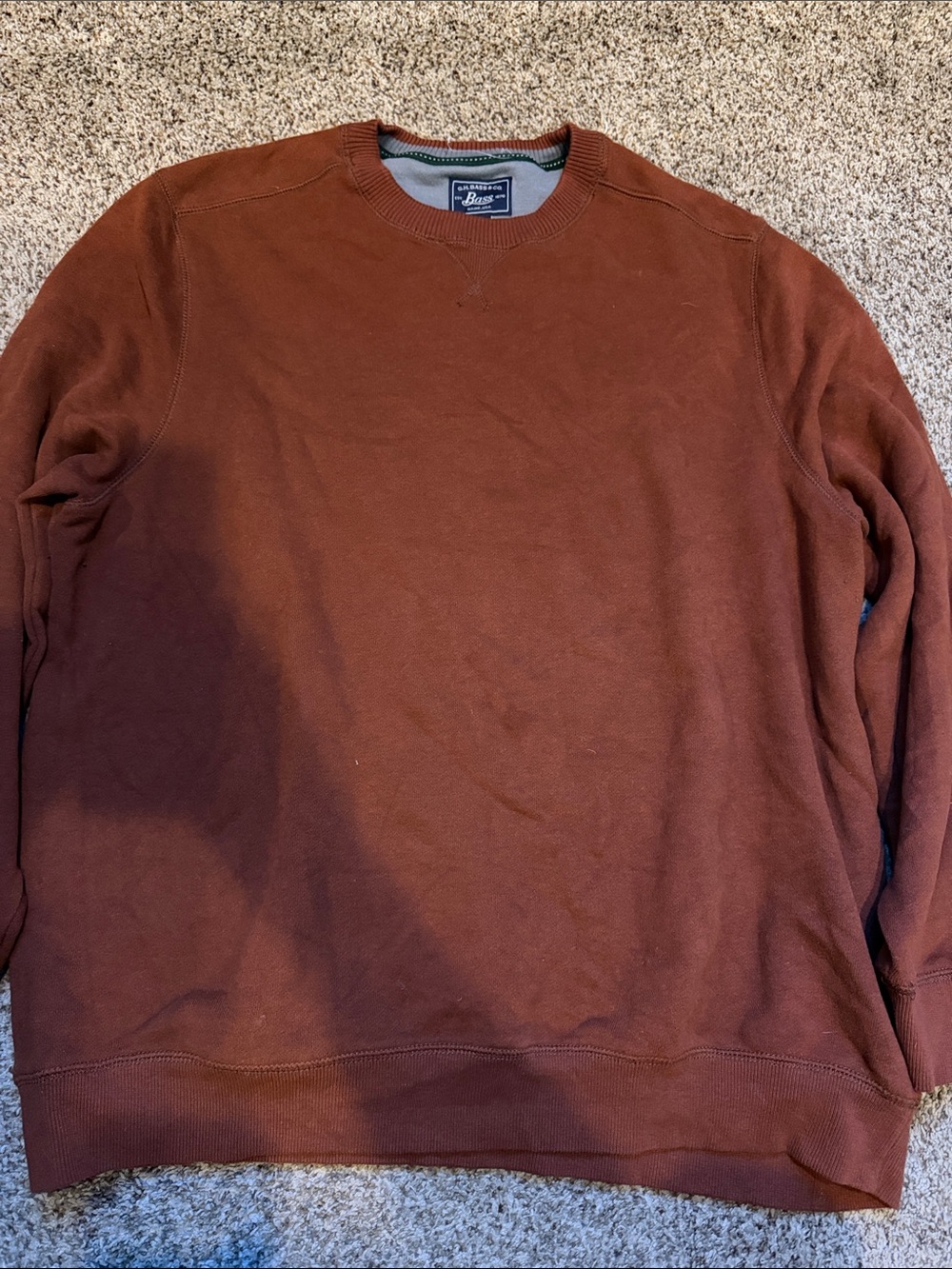 Bass Men's Crewneck Sweatshirt in Rust